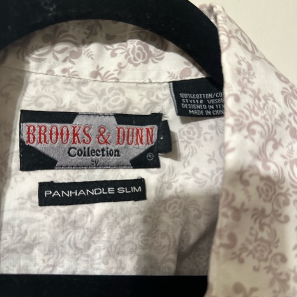 Roper Black and White Casual Button Down Shirt with Embroidery - Picture 5 of 7